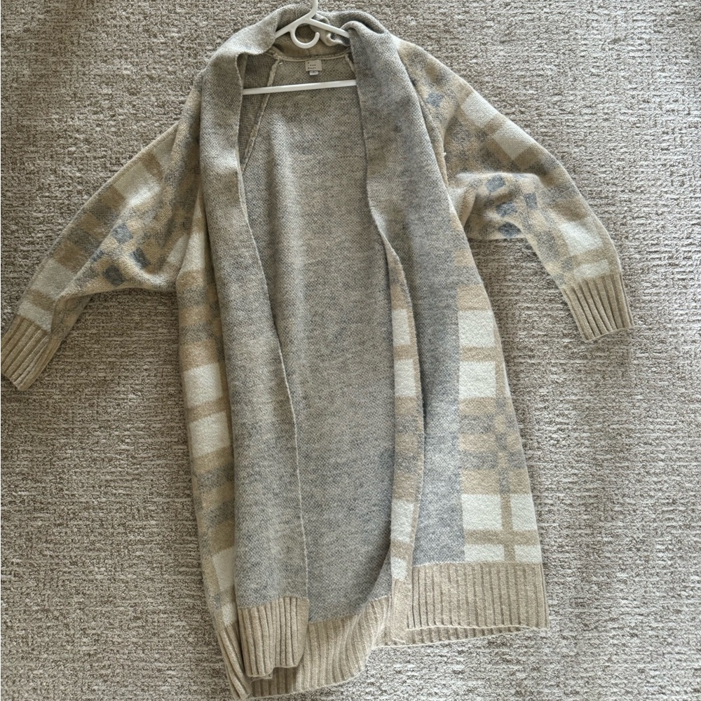 Sweater cardigan